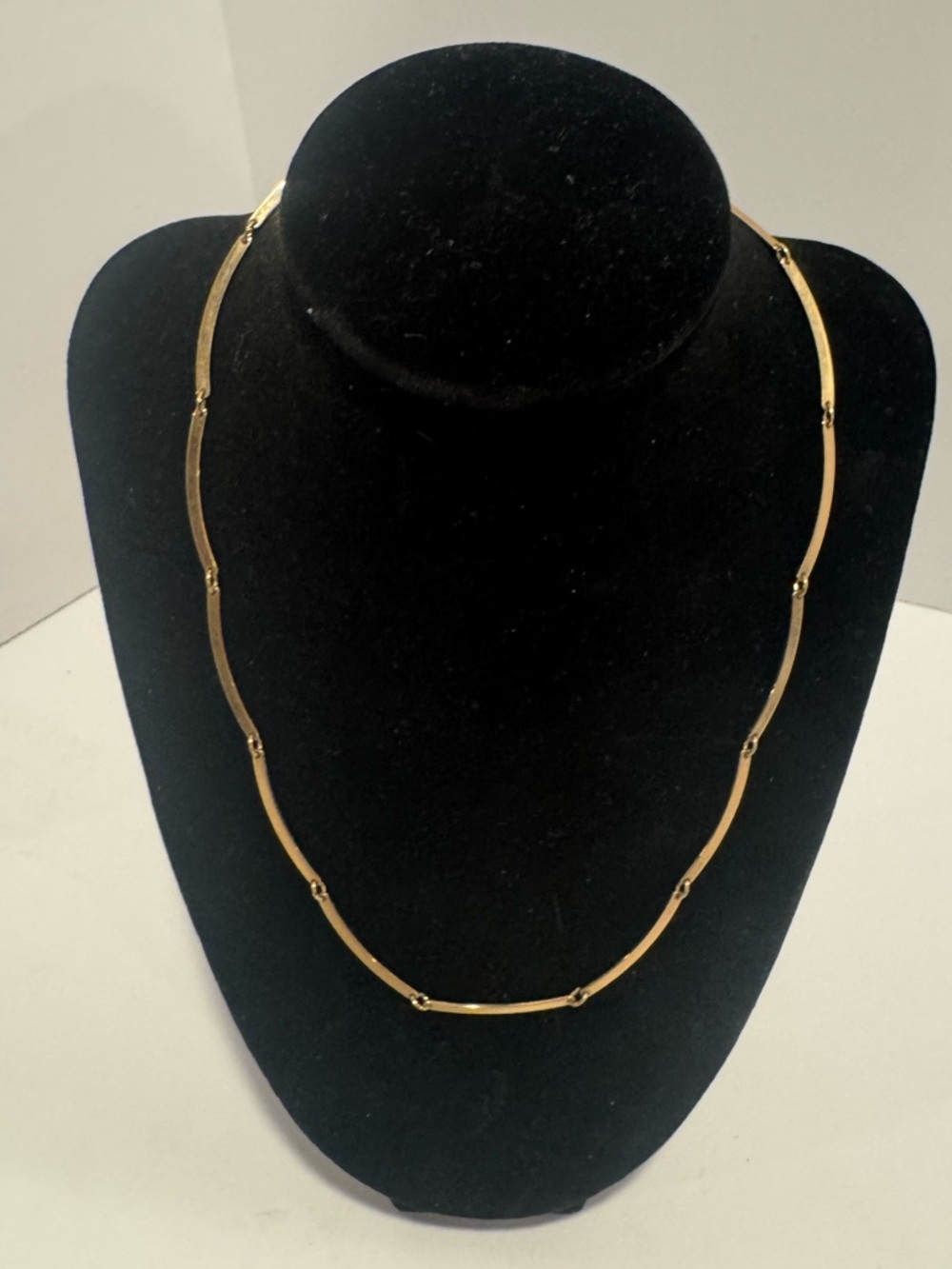 Vintage Avon Gold Tone Bar Link Necklace Minimalist Classic